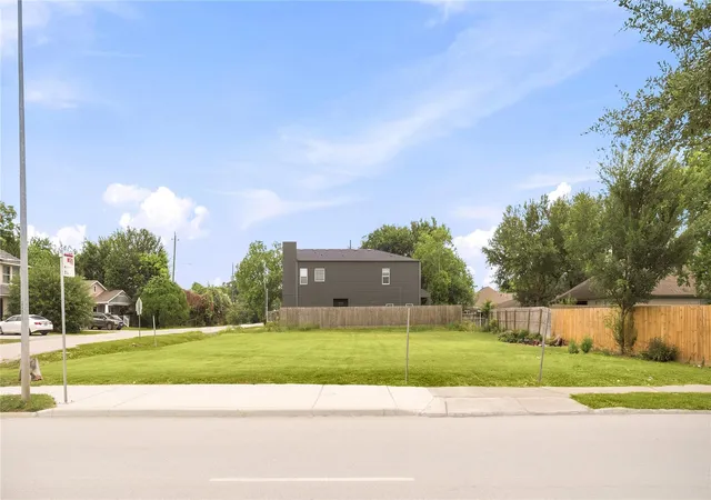 Photo 2 of Sale Pending at 0 Woodward St, Houston, TX 77051 | MLS# 48336141 | Listing updated on 2026-09-26