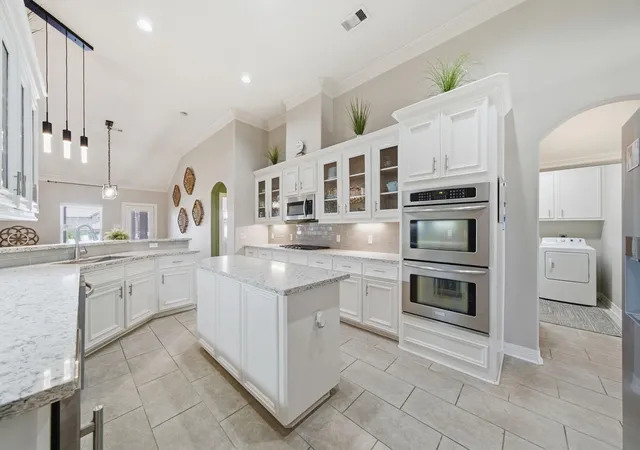 5th image of 26702 Outfitter Pt, Katy, TX 77493 | MLS# 15928189