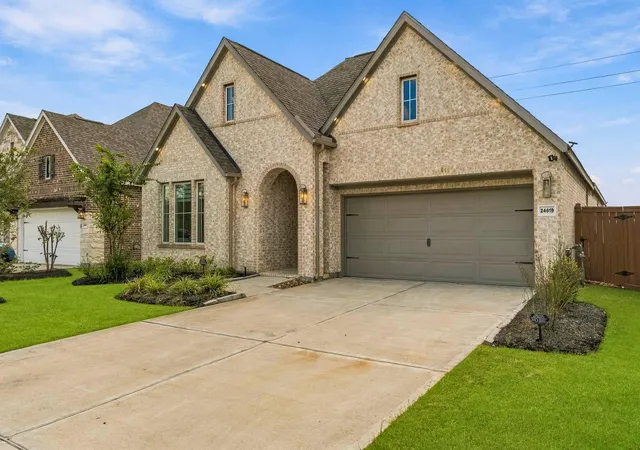 Photo 2 of Single family home for sale at 24619 Fluttering Dove Ln, Katy, TX 77493 | MLS# 49447137 | Listing updated on 2026-10-03