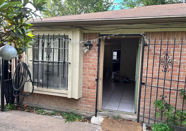 1st image of 1612 Crestdale Dr #13, Houston, TX 77080 | MLS# 49824380