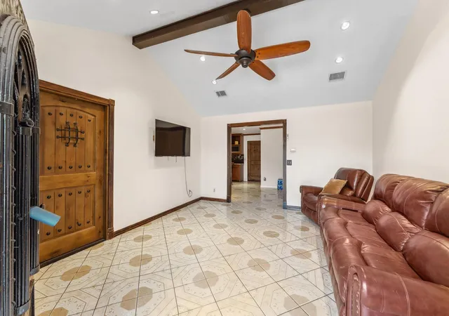 Photo 4 of Single family home for sale at 14022 Greenville St, Houston, TX 77015 | MLS# 37582834 | Listing updated on 2026-08-05