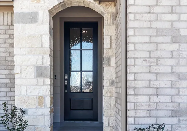 Photo 4 of Single family home for sale at 19737 Flag View Dr, Montgomery, TX 77316 | MLS# 36883858 | Listing updated on 2026-09-14