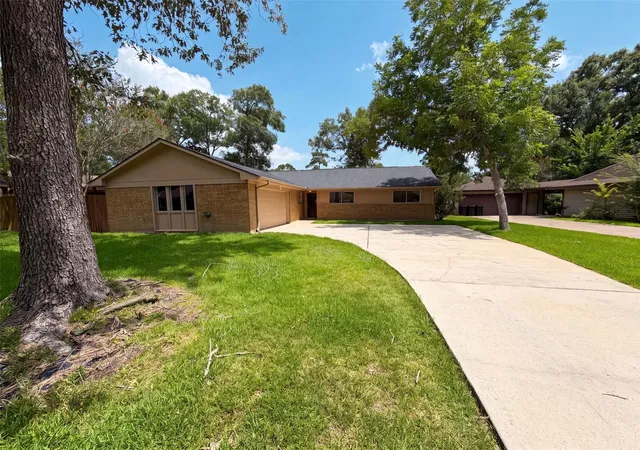 Homes for sale in Crosby, TX | 719 Equinox St, Crosby, TX 77532 | MLS# 21177636