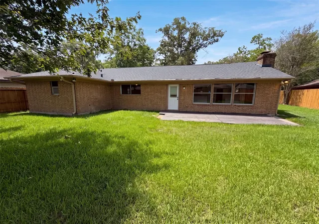 Photo 4 of Single family home for sale at 719 Equinox St, Crosby, TX 77532 | MLS# 21177636 | Listing updated on 2026-10-10