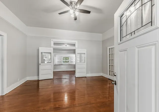 Photo 4 of Single family home for sale at 522 E Morris St, Madisonville, TX 77864 | MLS# 90305976 | Listing updated on 2026-08-01