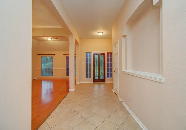 5th image of 14403 Red Tailed Hawk Ln, Houston, TX 77044 | MLS# 17259809
