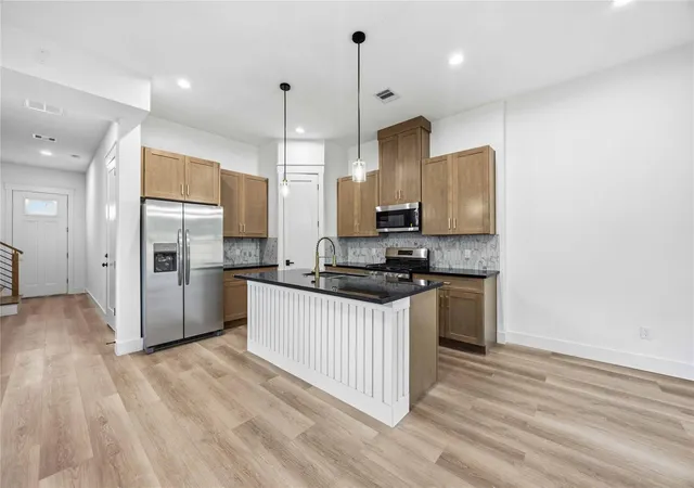 Photo 4 of Sale Pending at 5601 Nielan St #A-B, Houston, TX 77028 | MLS# 62344388 | Listing updated on 2026-09-12