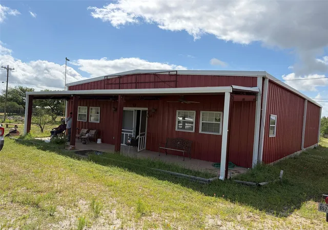 Homes for sale in Kingsland, TX | 1060 Ranch Road 3404, Kingsland, TX 78639 | MLS# 21265969