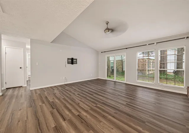 5th image of 3230 Brookgreen Dr, Kingwood, TX 77339 | MLS# 63176324