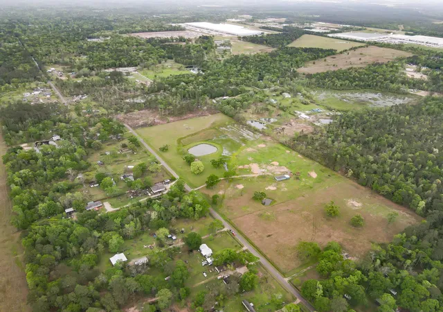 Photo 3 of Land for sale at 18448 Pickering Rd, Conroe, TX 77302 | MLS# 48928222 | Listing updated on 2026-07-01