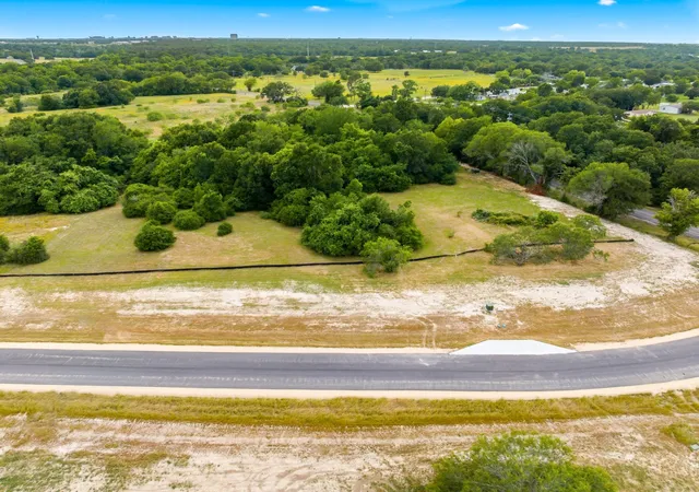 2nd image of 10704 Cook Crossing, College Station, TX 77845 | MLS# 92615742