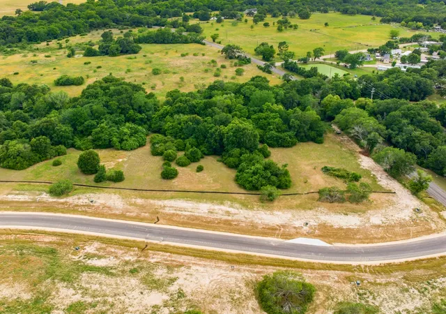 4th image of 10704 Cook Crossing, College Station, TX 77845 | MLS# 92615742