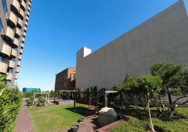 9th image of 5000 Montrose Blvd #11B, Houston, TX 77006 | MLS# 40372216