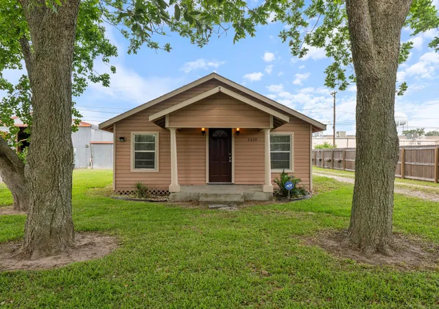 Homes for sale in Bay City, TX | 3320 Brooks Avene, Bay City, TX 77414 | MLS# 43955603