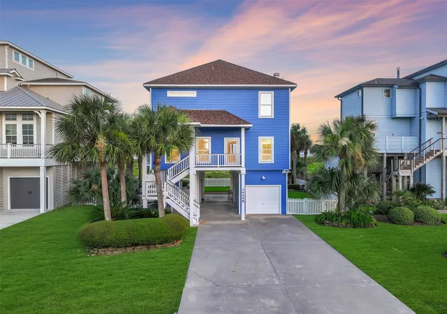 Photo 1 of Single family home for sale at 14458 Spyglass Cir, Galveston, TX 77554 | MLS# 39780640 | Listing updated on 2026-09-15