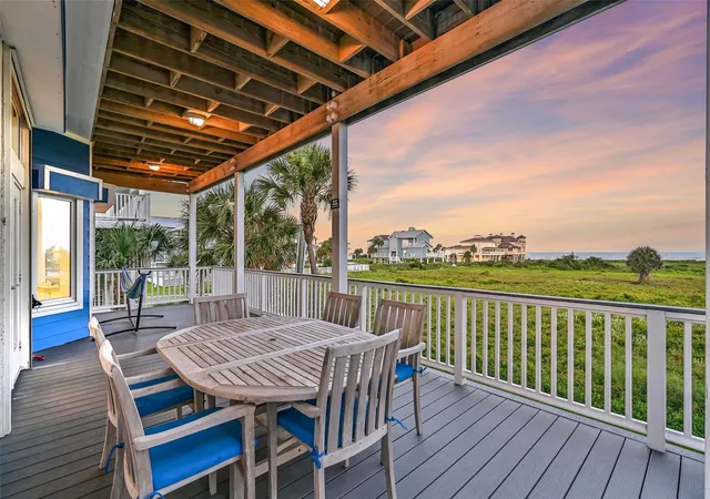 Photo 3 of Single family home for sale at 14458 Spyglass Cir, Galveston, TX 77554 | MLS# 39780640 | Listing updated on 2026-09-15