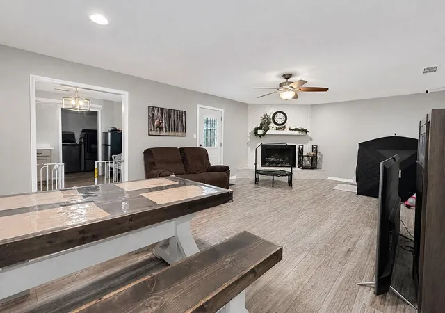 Photo 4 of Single family home for sale at 704 Janeway St, Lufkin, TX 75901 | MLS# 46551188 | Listing updated on 2026-09-04