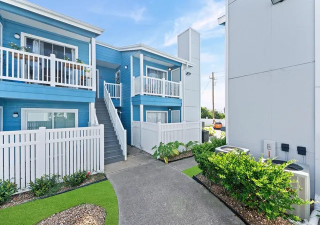 2nd image of 3506 Cove View Blvd #812, Galveston, TX 77554 | MLS# 20184920