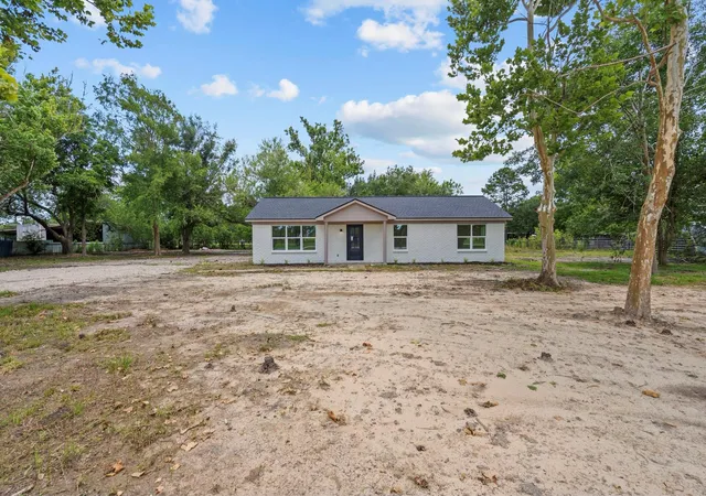 1st image of 16119 Blue Bird St, Santa Fe, TX 77517 | MLS# 70125450