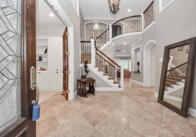 3rd image of 2502 Blossom Bay Ct, Houston, TX 77059 | MLS# 65531112