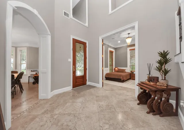 4th image of 2502 Blossom Bay Ct, Houston, TX 77059 | MLS# 65531112