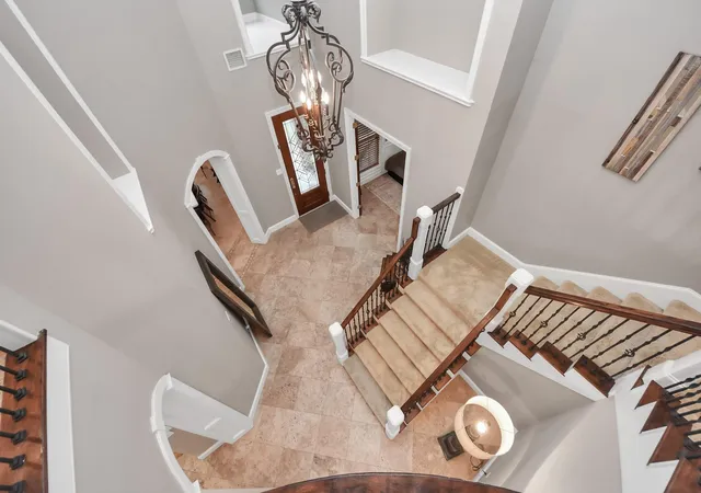 5th image of 2502 Blossom Bay Ct, Houston, TX 77059 | MLS# 65531112
