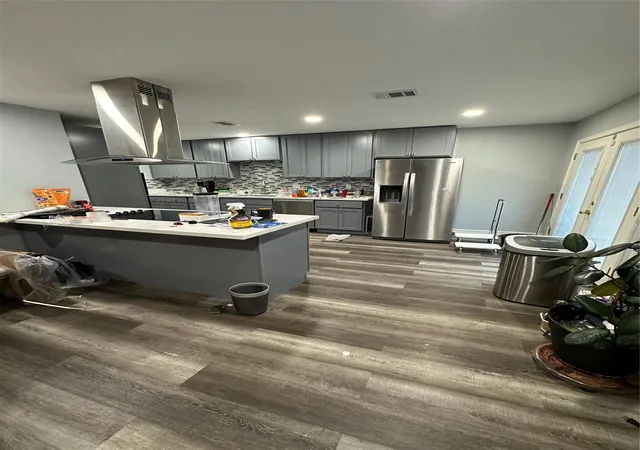 Photo 3 of Single family home for sale at 2539 Planters Row, Sugar Land, TX 77478 | MLS# 79172223 | Listing updated on 2026-09-11