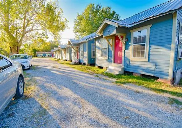 1st image of 210 College St, Orange, TX 77630 | MLS# 16328494