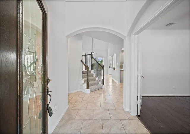 Photo 4 of Single family home for sale at 5635 Glenfield Spring Ln, Spring, TX 77389 | MLS# 79444300 | Listing updated on 2026-07-11