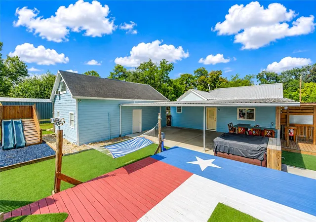 5th image of 409 Dunnam Ave, Cleveland, TX 77327 | MLS# 7996864