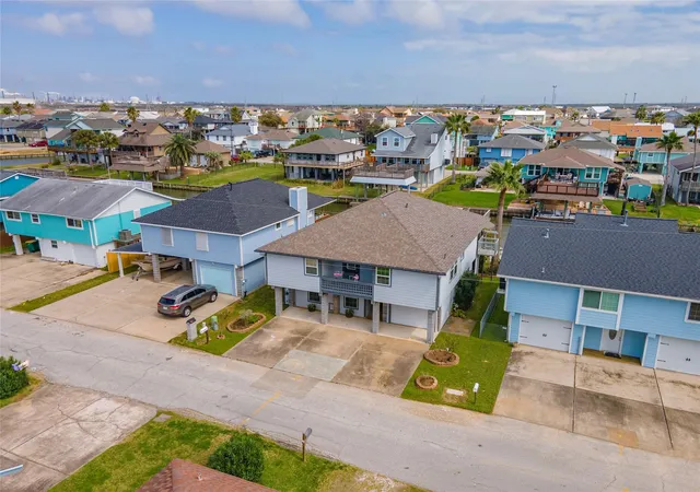 4th image of 14 S Flamingo St, La Marque, TX 77568 | MLS# 19922807