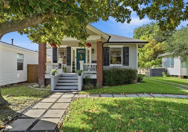 Photo 1 of Single family home for sale at 4524 Ave O 1/2, Galveston, TX 77551 | MLS# 74241325 | Listing updated on 2026-09-05