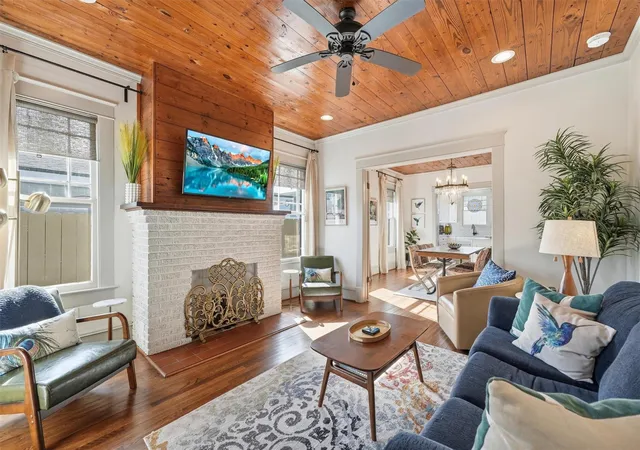 Photo 3 of Single family home for sale at 4524 Ave O 1/2, Galveston, TX 77551 | MLS# 74241325 | Listing updated on 2026-09-05