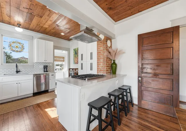 Photo 3 of Single family home for sale at 4524 Ave O 1/2, Galveston, TX 77551 | MLS# 74241325 | Listing updated on 2026-09-05