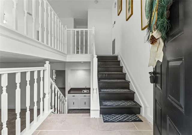 Photo 4 of Single family home for sale at 15819 Maple Manor Dr, Houston, TX 77095 | MLS# 50186055 | Listing updated on 2026-09-18