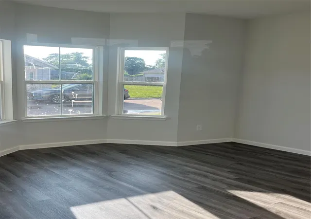 Photo 2 of Single family home for sale at 9608 Jenny Park Pl, Houston, TX 77078 | MLS# 59707643 | Listing updated on 2026-09-20