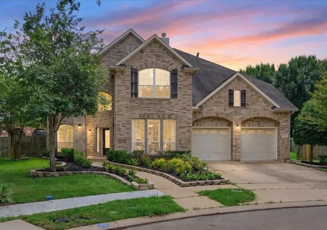 2nd image of 1235 Ancrum Hill Ln, Sugar Land, TX 77479 | MLS# 4720811