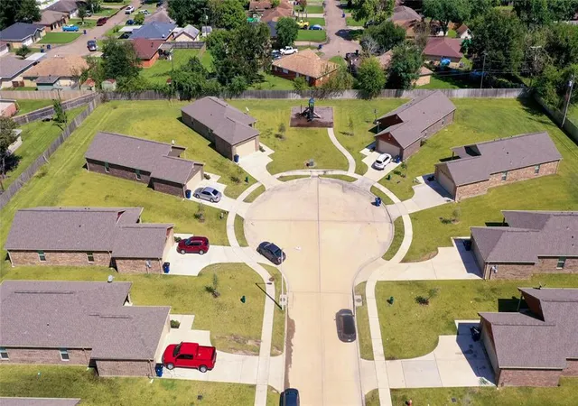 6th image of 2401 14th Ave, Texas City, TX 77590 | MLS# 40933291