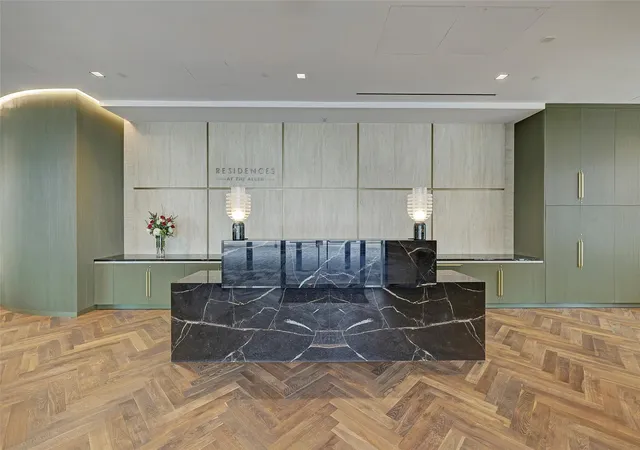 3rd image of 1711 Allen Pkwy #2503, Houston, TX 77019 | MLS# 30387346