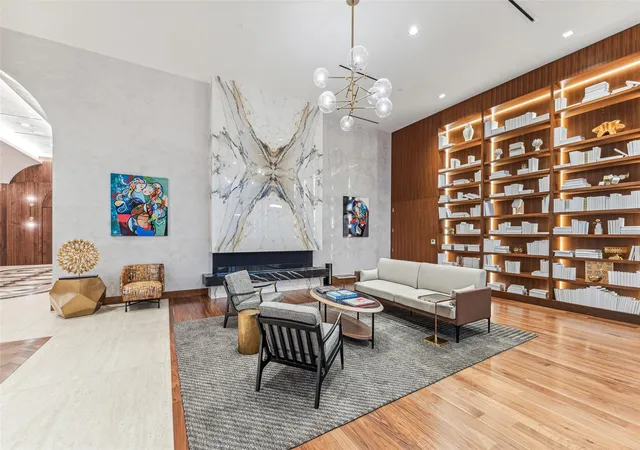5th image of 1711 Allen Pkwy #2503, Houston, TX 77019 | MLS# 30387346
