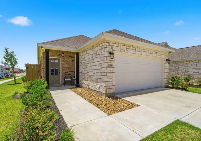 Homes for sale in Beasley, TX | 10934 Bonfire Trl, Beasley, TX 77417 | MLS# 60166983