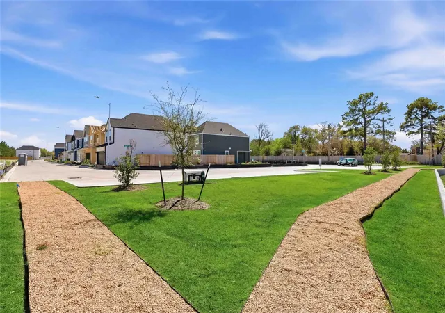 39th image of 7815 Inwood Hills Ln, Houston, TX 77088 | MLS# 75224928