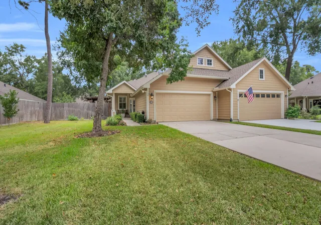1st image of 14 Trafalgar Pl, Conroe, TX 77384 | MLS# 58493314