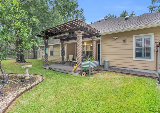 3rd image of 14 Trafalgar Pl, Conroe, TX 77384 | MLS# 58493314