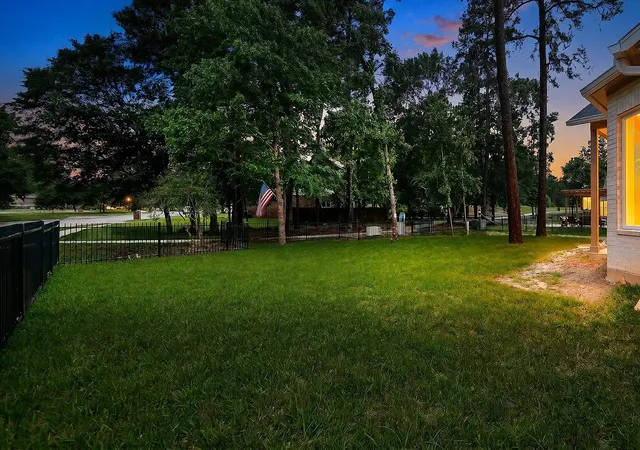 33rd image of 1511 Cafe Dumonde, Conroe, TX 77304 | MLS# 57940835