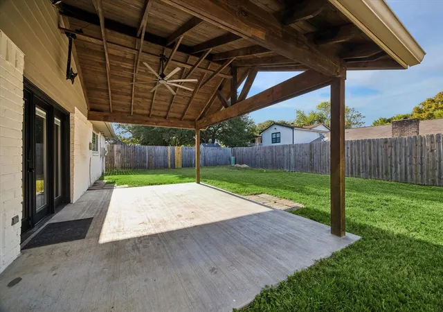 Photo 3 of Single family home for sale at 9807 Sparrow St, La Porte, TX 77571 | MLS# 58459264 | Listing updated on 2026-09-09