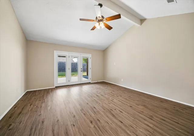 Photo 3 of Single family home for sale at 9807 Sparrow St, La Porte, TX 77571 | MLS# 58459264 | Listing updated on 2026-09-09