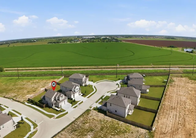 47th image of 13727 Olympic River Ln Dr, Iowa Colony, TX 77583 | MLS# 83353194