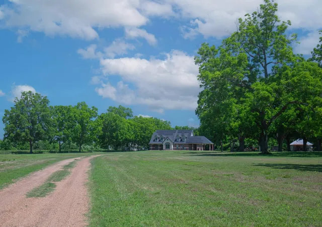 Photo 3 of Single family home for sale at 42272 Fm 1458, Brookshire, TX 77423 | MLS# 7075689 | Listing updated on 2026-09-12