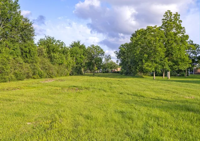 Photo 3 of Land for sale at 906 E Archer Rd, Baytown, TX 77521 | MLS# 21270288 | Listing updated on 2026-07-21